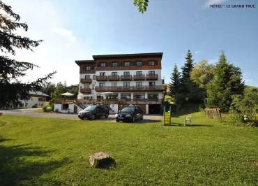 Hotel "Le Grand Truc"