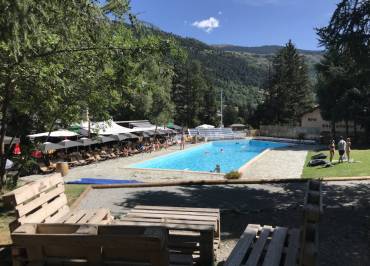 Swimming Pool - Chazelay