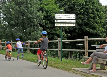 Bike Rental at the Maison du terroir beaujolais