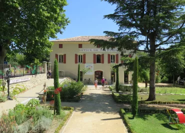 Pernes-les-Fontaines Tourist Office | Porte du Ventoux Tourisme