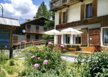 Les Mille Cols (formerly Le Val d'Azur)