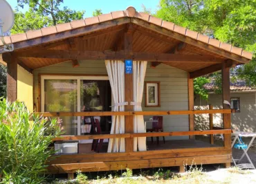 Camping Castelsec à Pézenas - Location chalet