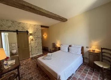 Le Prieuré Saint Pierre - Les Hortensias, chambre 2 à 3 personnes