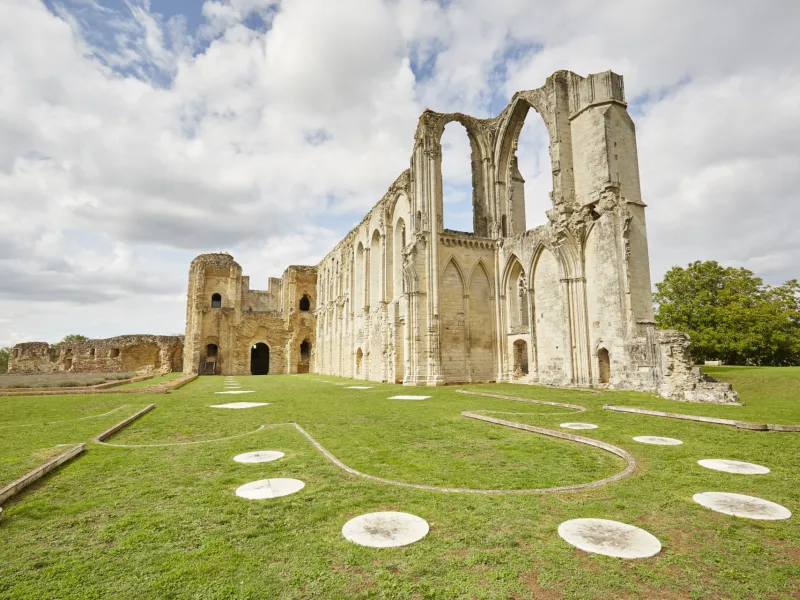 Abbaye de Maillezais