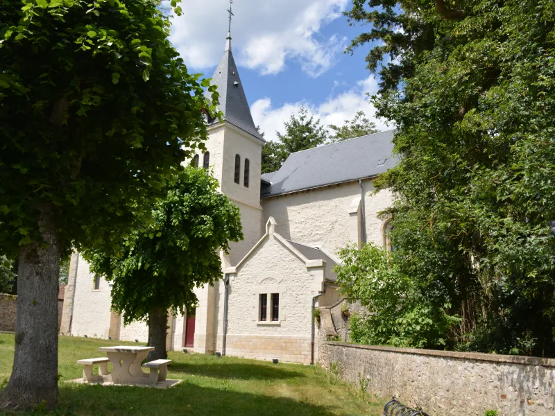 Eglise à Dammarie-en-Puisaye 