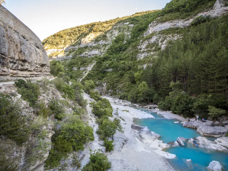Eaux turquoises de la Méouge