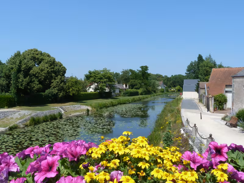 Le canal d'Orléans à Fay aux Loges