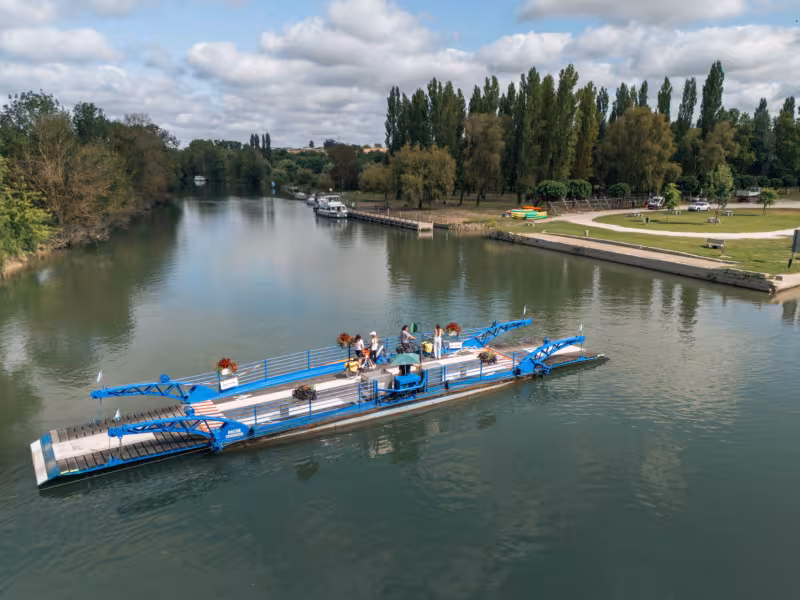 Traversée de la Charente en bac