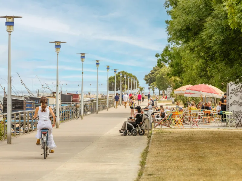 Balade à vélo sur le front de mer de Saint-Nazaire