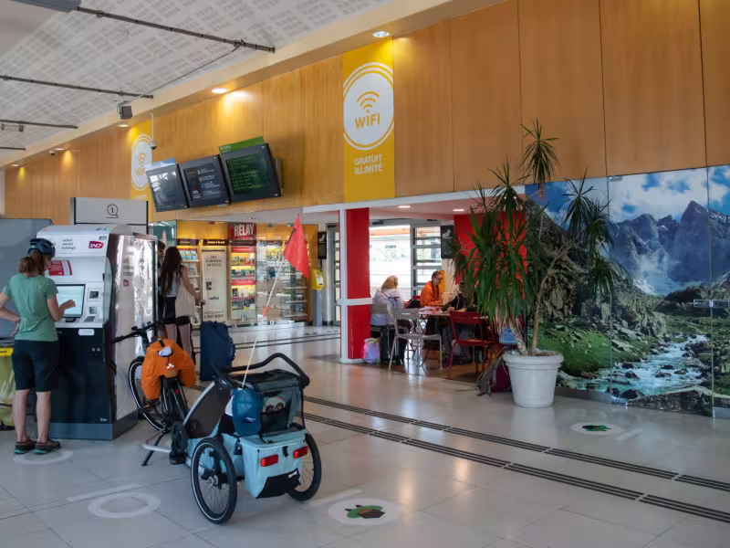 Gare de Lourdes - logistique vélo