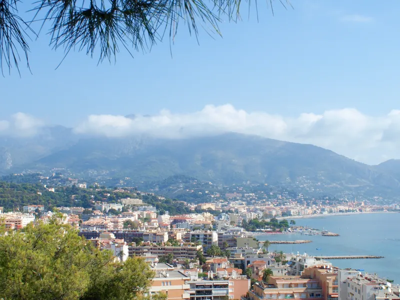 La Riviera