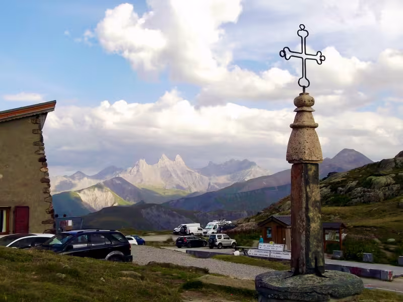 Le Col de la Croix de Fer