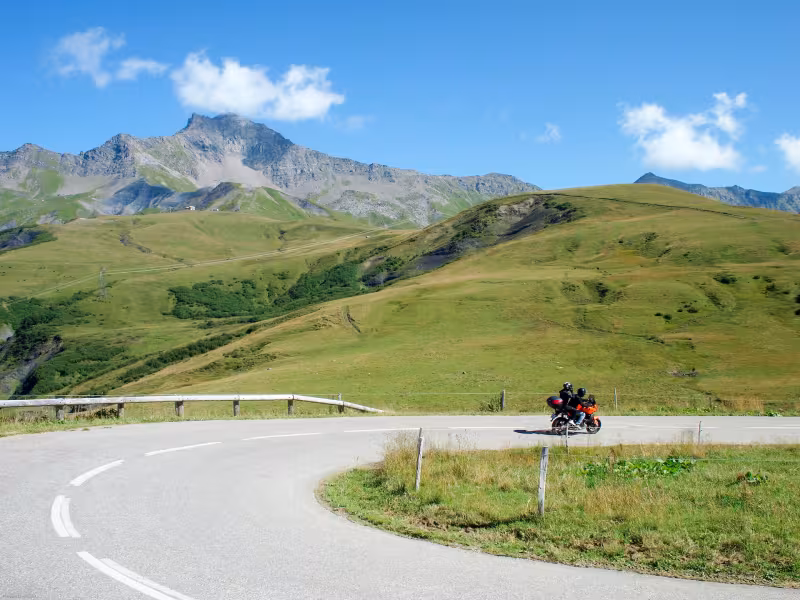 Le Col de la Madeleine