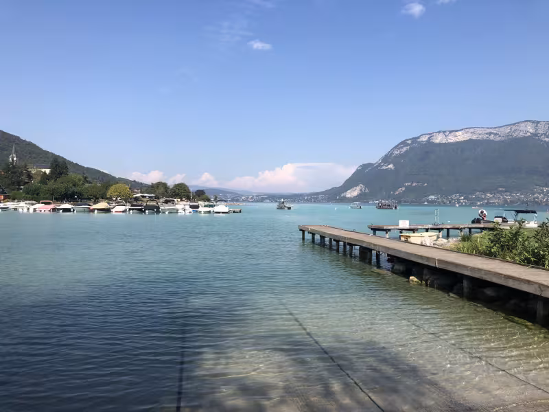 Le port de Sevrier sur le Lac d'Annecy