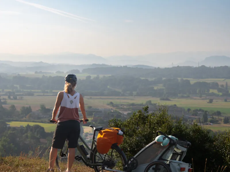 Panorama sur les Pyrénées - La Vélosud