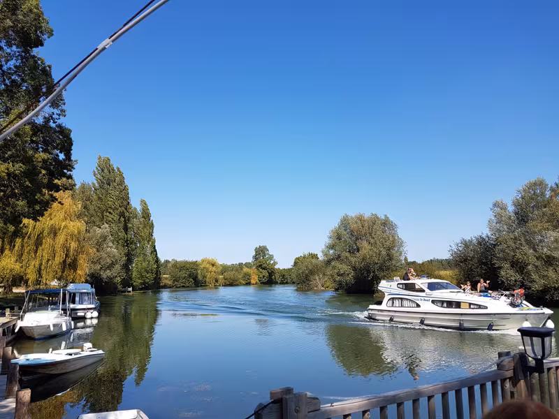Vue depuis la buvette Les Clapotis sur Flow Vélo