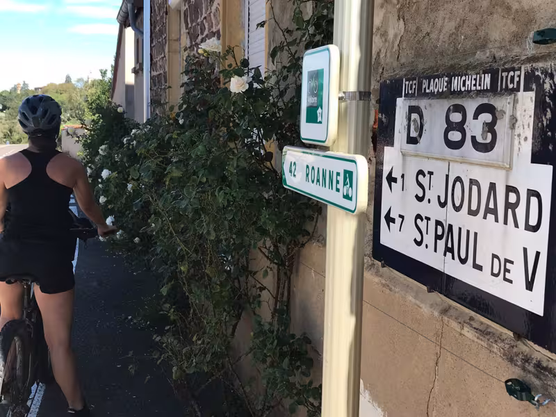 Balisage de la Véloire à Pinay