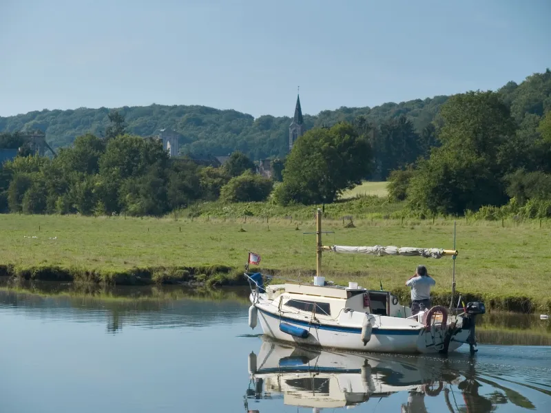 Tourisme fluvial sur la Sambre La Scandibérique