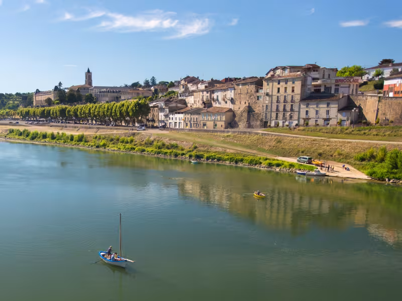 Bateau sur la Garonne à La Réole