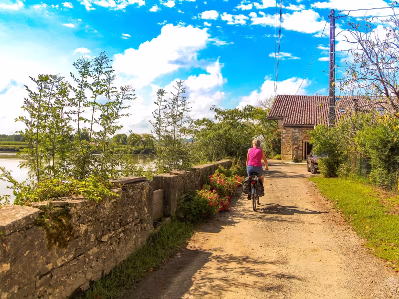 Cycliste au bec du Gave