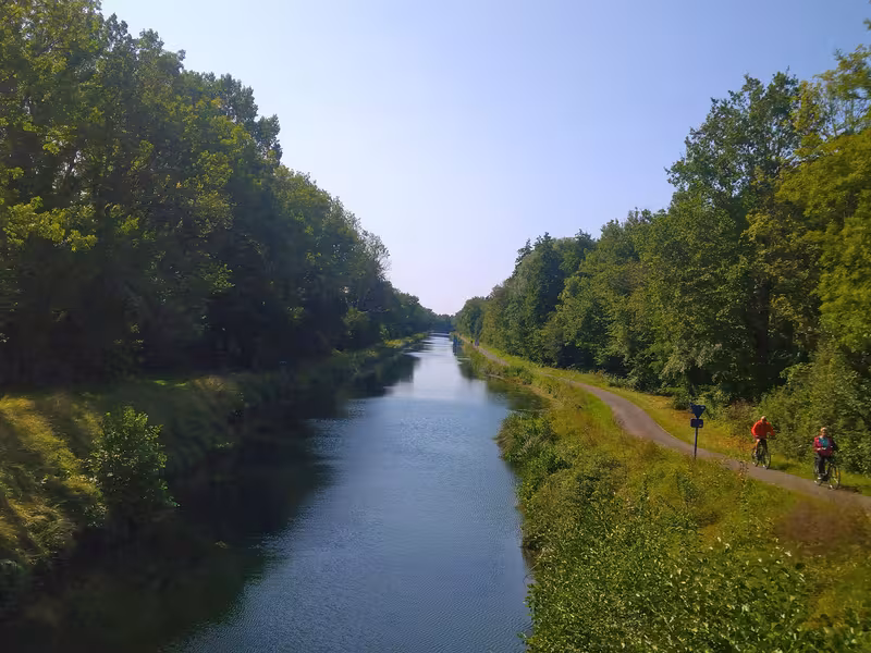 Le canal entre Champagne et Bourgogne