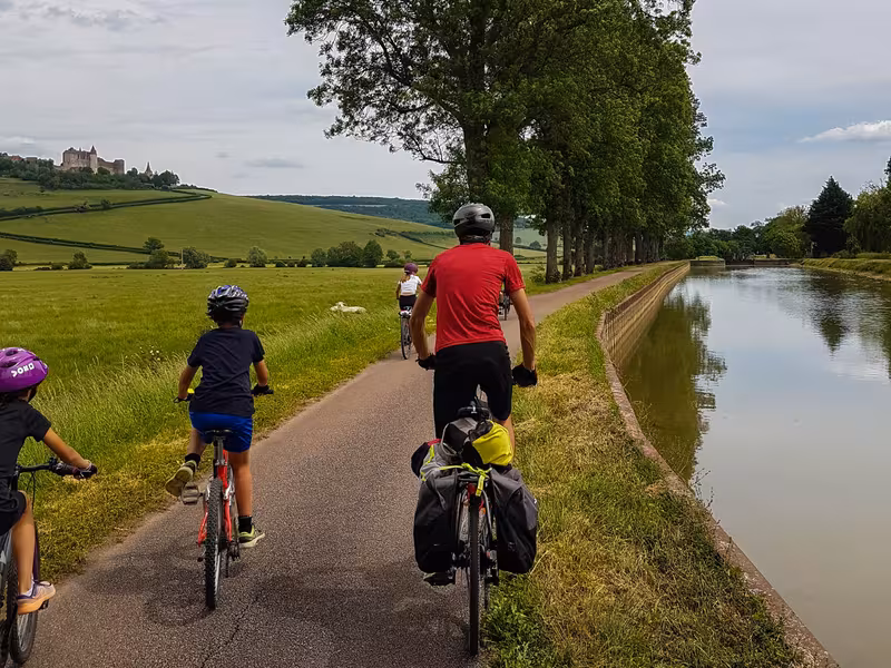 Sur le Tour de Bourgogne