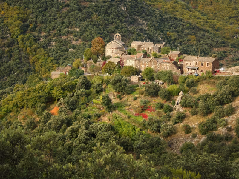 Le village de Thines