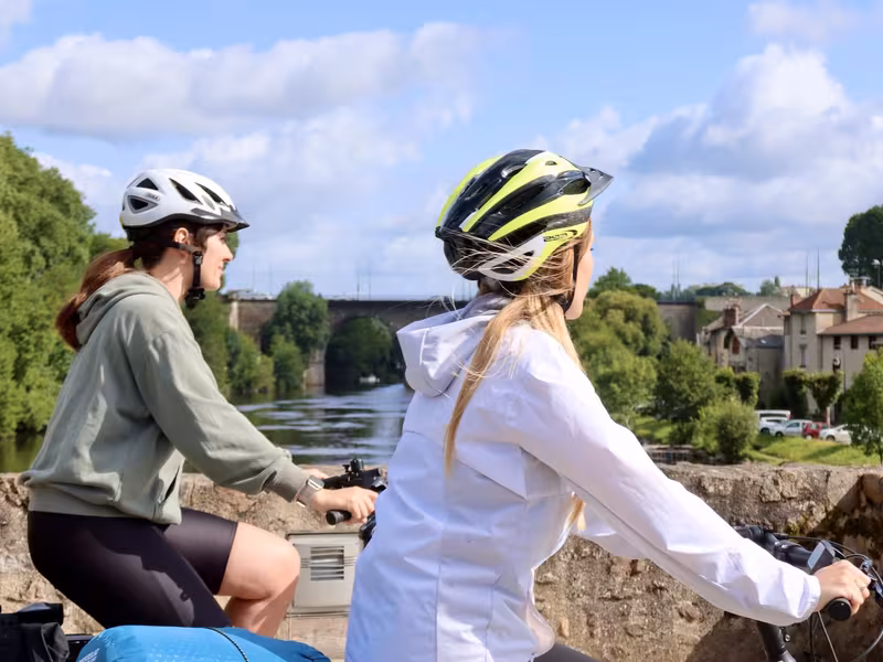 À vélo le long de la Vienne