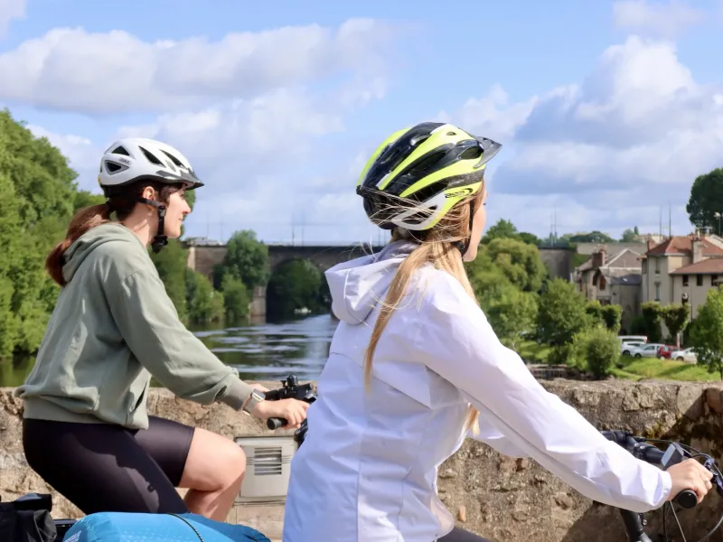 À vélo le long de la Vienne