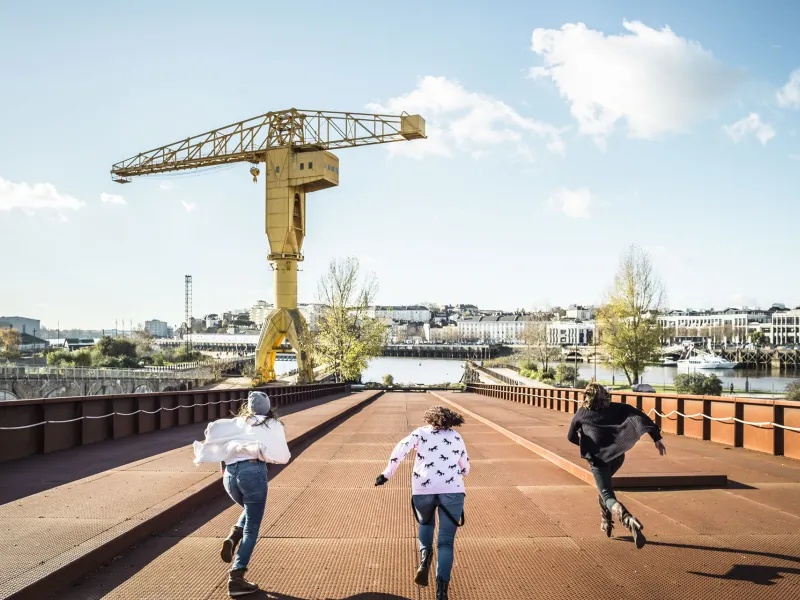 Course à 3 au parc des chantiers