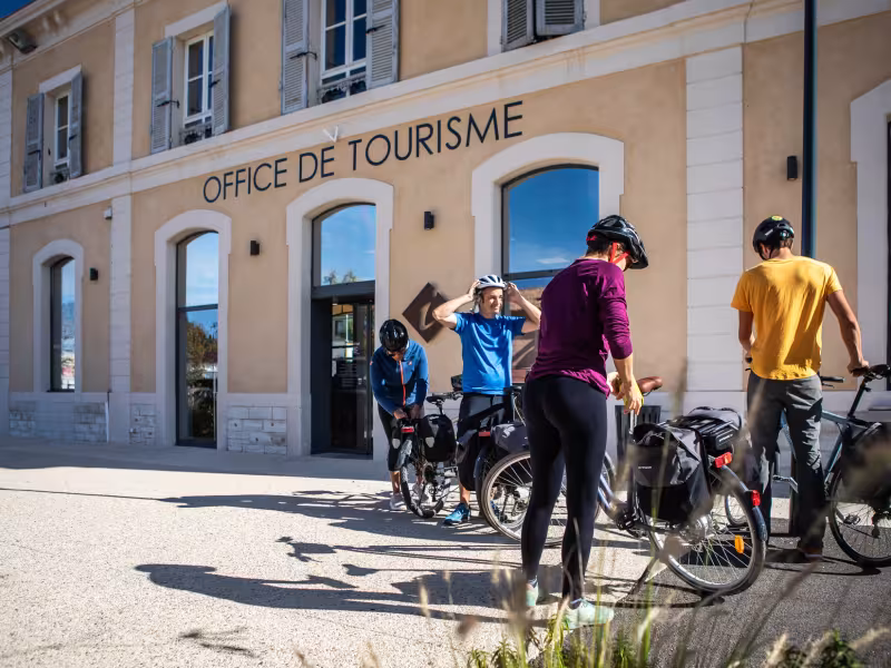 Office de Tourisme d'Apt sur la Méditerranée à vélo