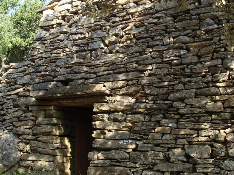 Pierre sèche aux Mates Basses