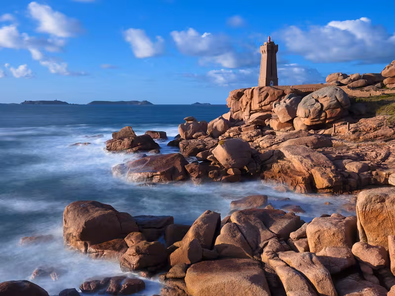 La côte de granit rose