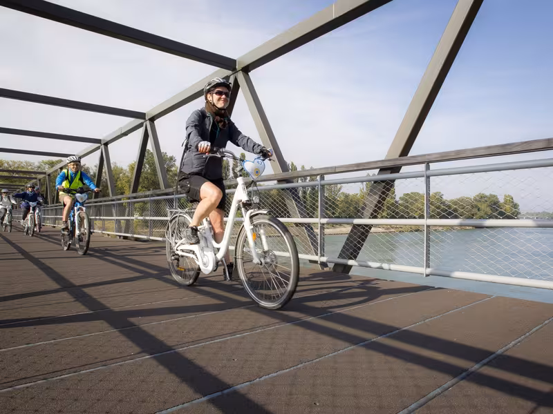 Passerelle cyclable sur l'Isère