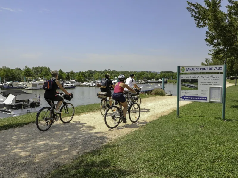 Le port de Pont-de-Vaux