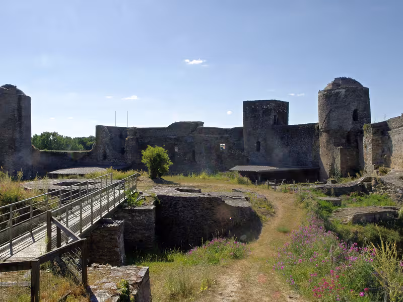 Château-médiéval de Pouancé