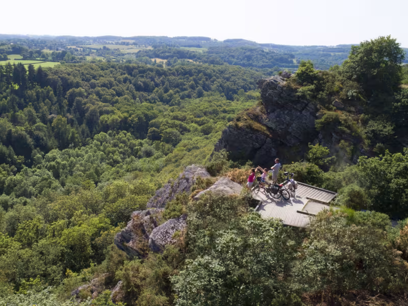 Prenez de la hauteur à la Roche d’Oëtre