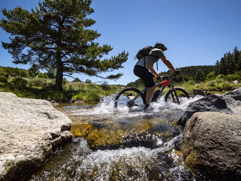Ruisseau du Rance à VTT - Mazan-l'Abbaye