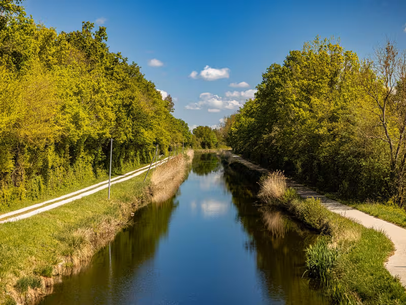 Canal d'Orléans vue d'en haut