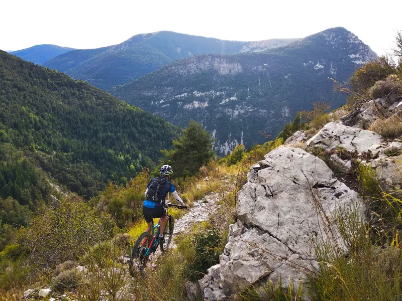 Vttiste sur la GT TransVerdon VTT