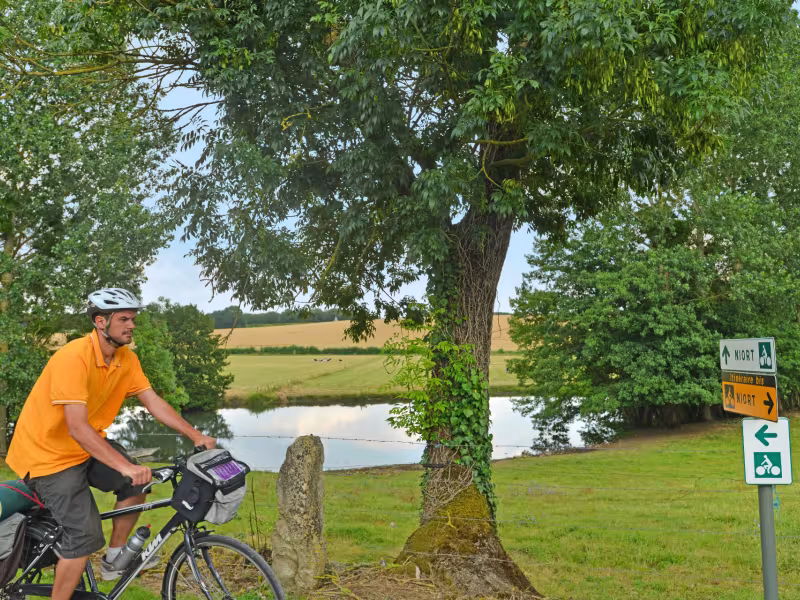 A vélo sur La Vélo Francette vers Echiré