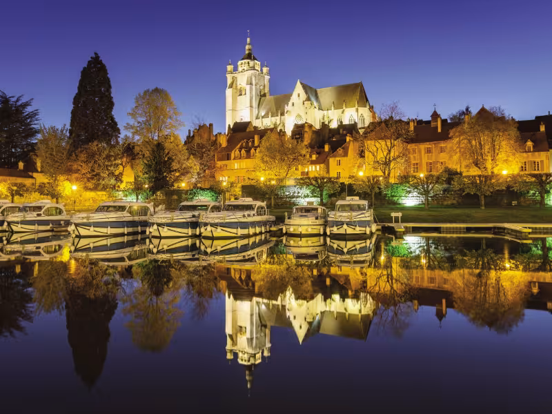 Ville de Dole de nuit