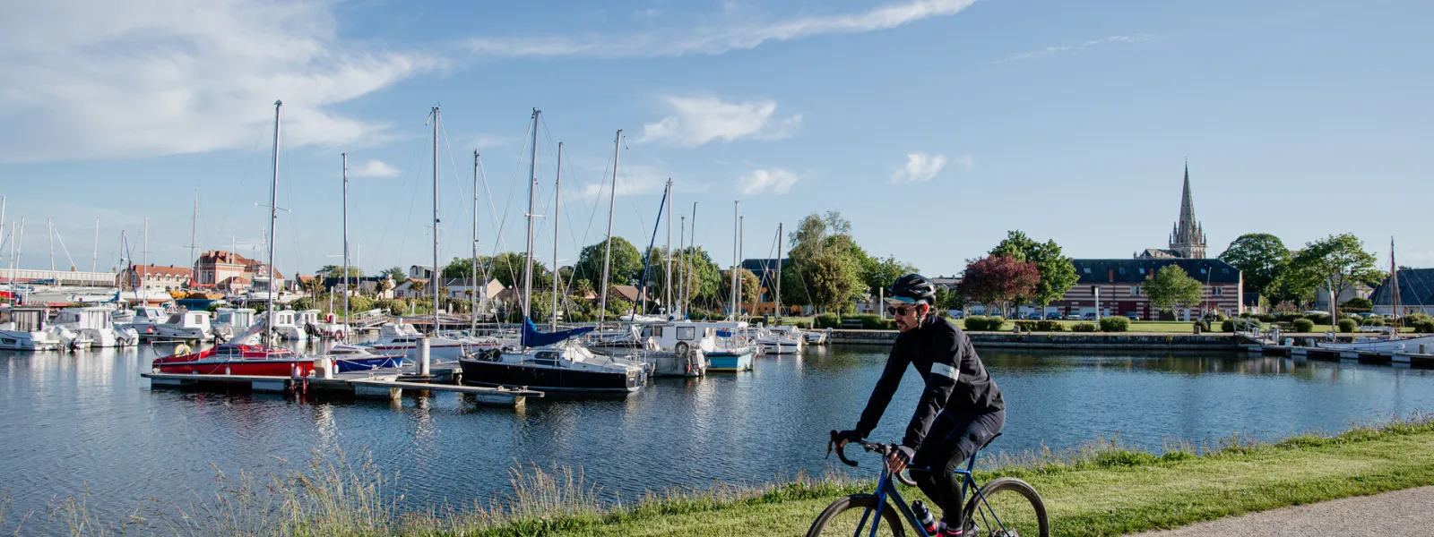 Port de Carentan à vélo
