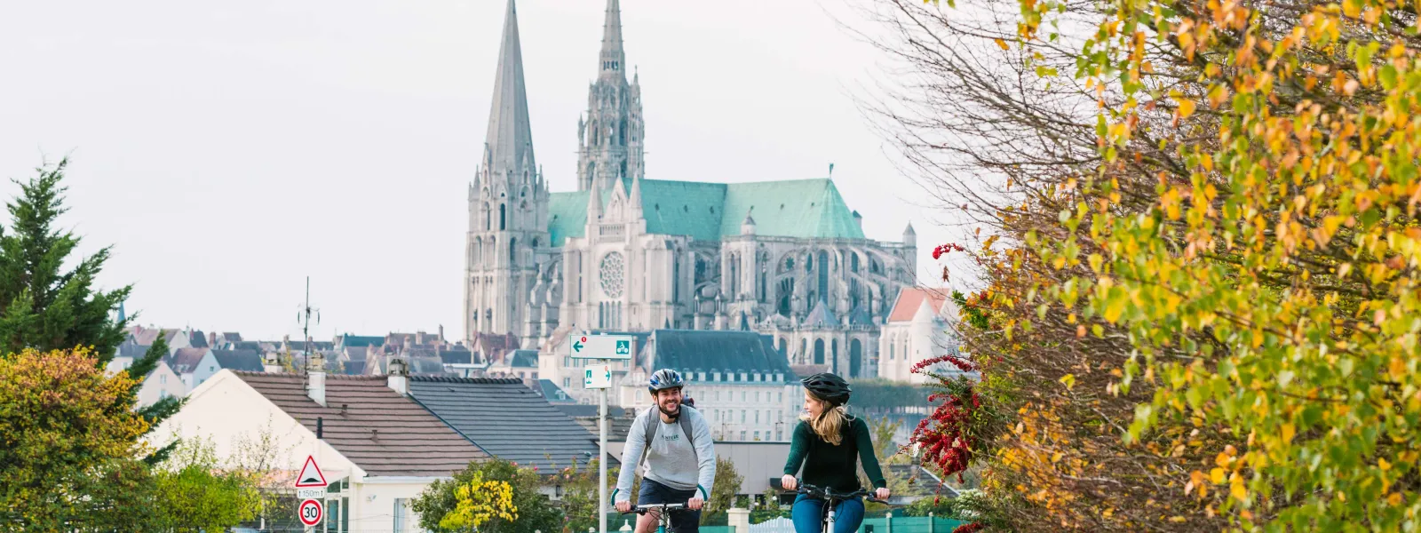 Cyclistes à Chartres