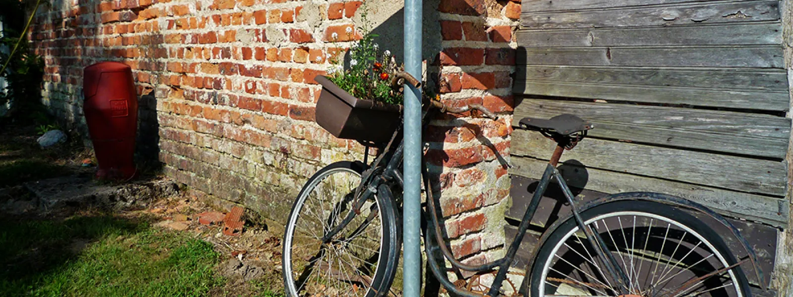 Cronat, Bourgogne - Panneau de signalisation sur l'EuroVelo 6