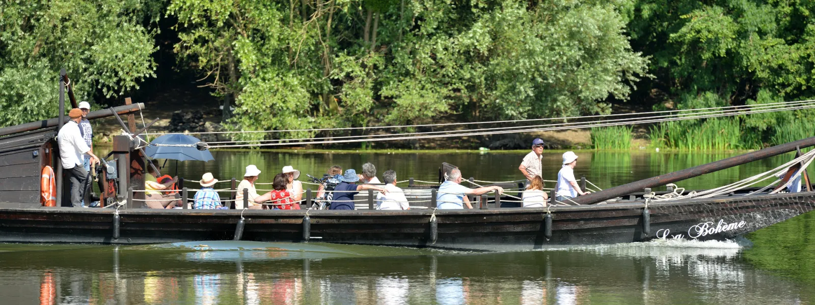 Navigation en toue sur la Maine
