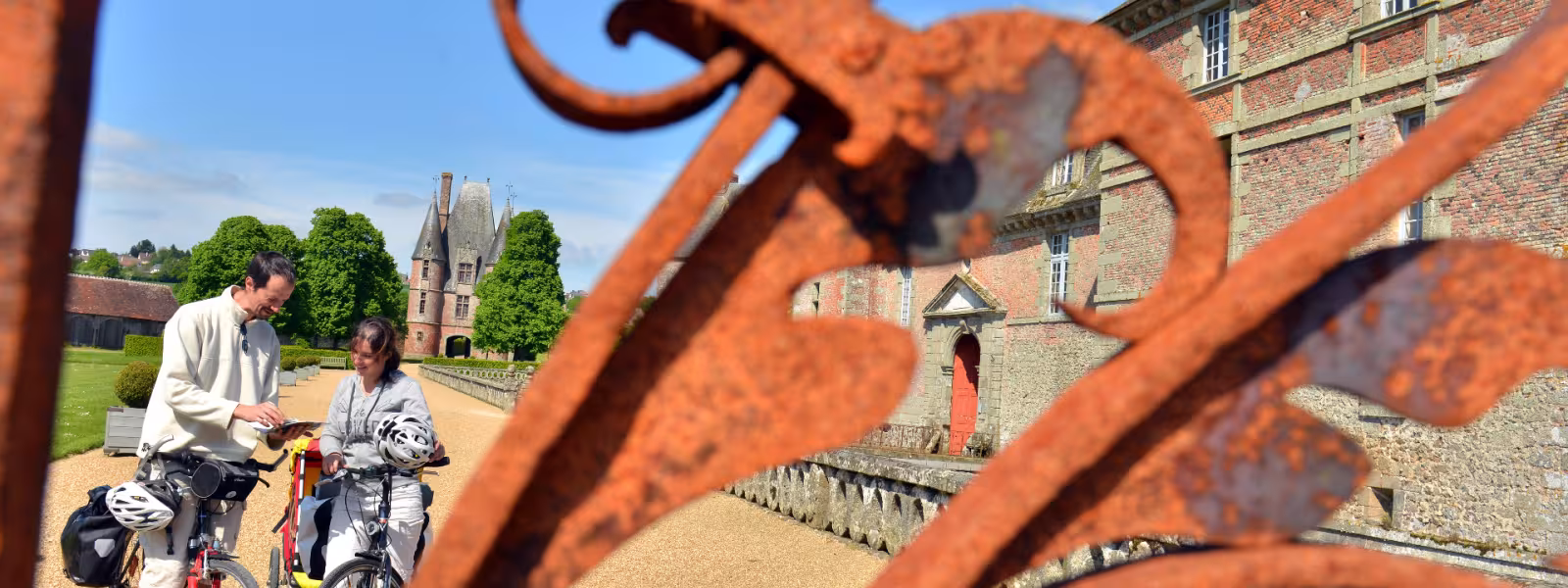 Visite du Château de Carrouges - Véloscénie