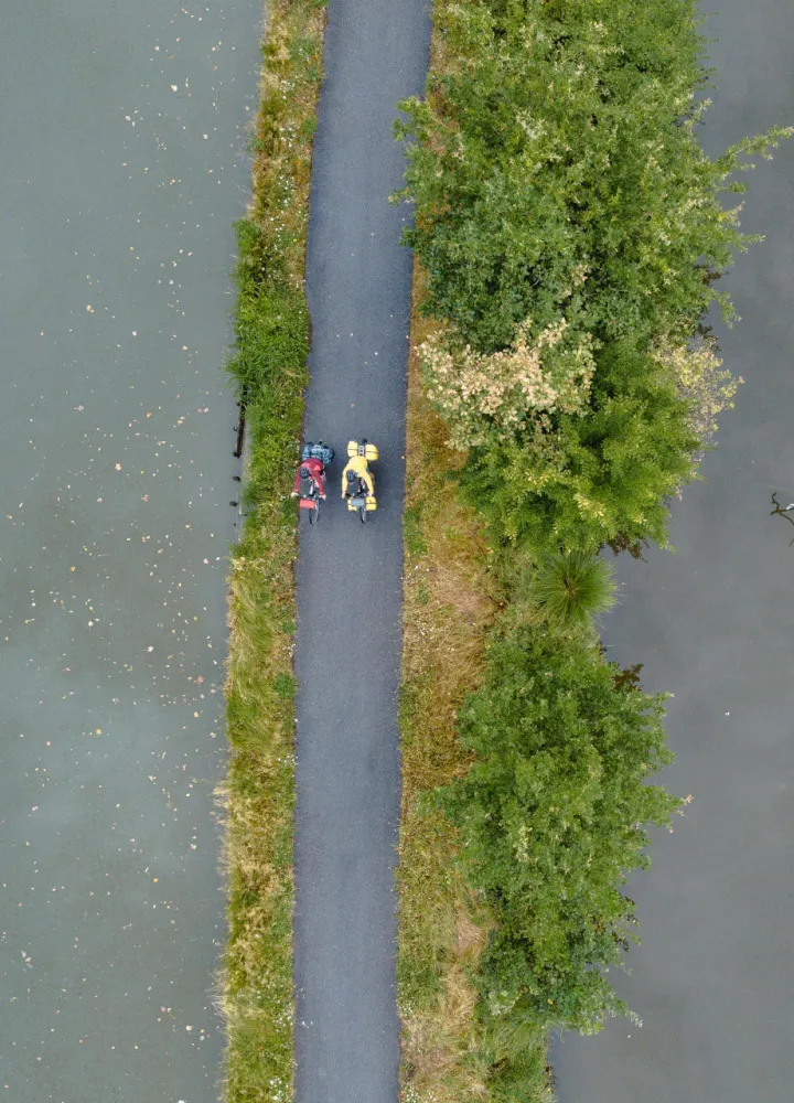Au bord de l'eau à Montmotier