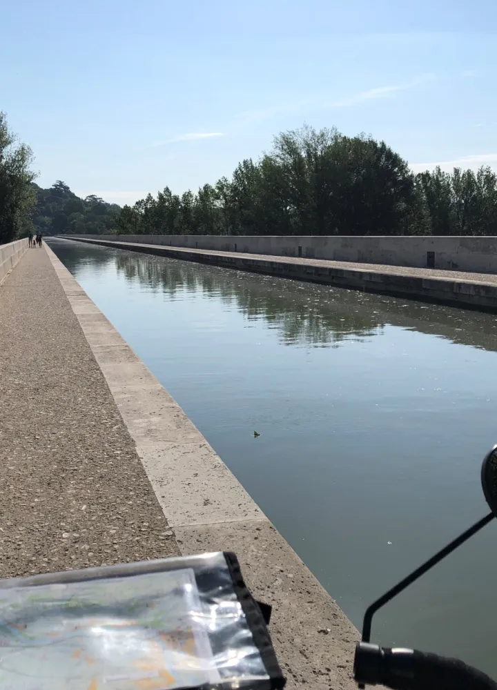 Sur le pont canal d'Agen