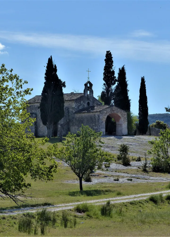 La chapelle Sainte Sixte dans les Alpilles